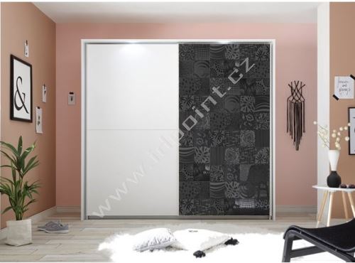 Vybavená šatní skříň s posuvnými dveřmi Xaos-SD-220 bílý mat v kombinaci s dekorem šedým